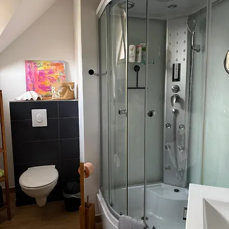 Apartament House *